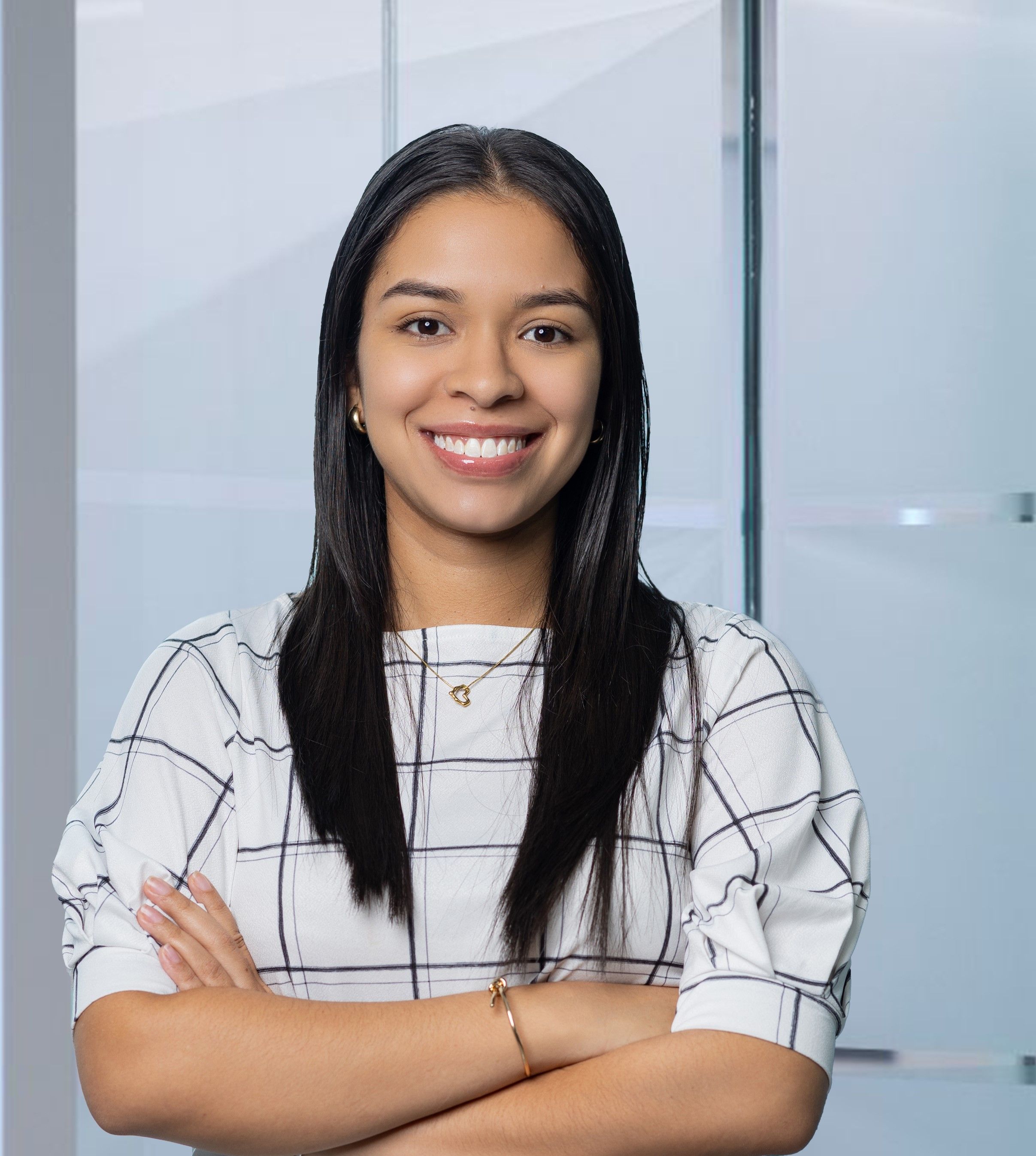 Linabeth Quijada -  Bridgestream profile picture 1aa.jpg